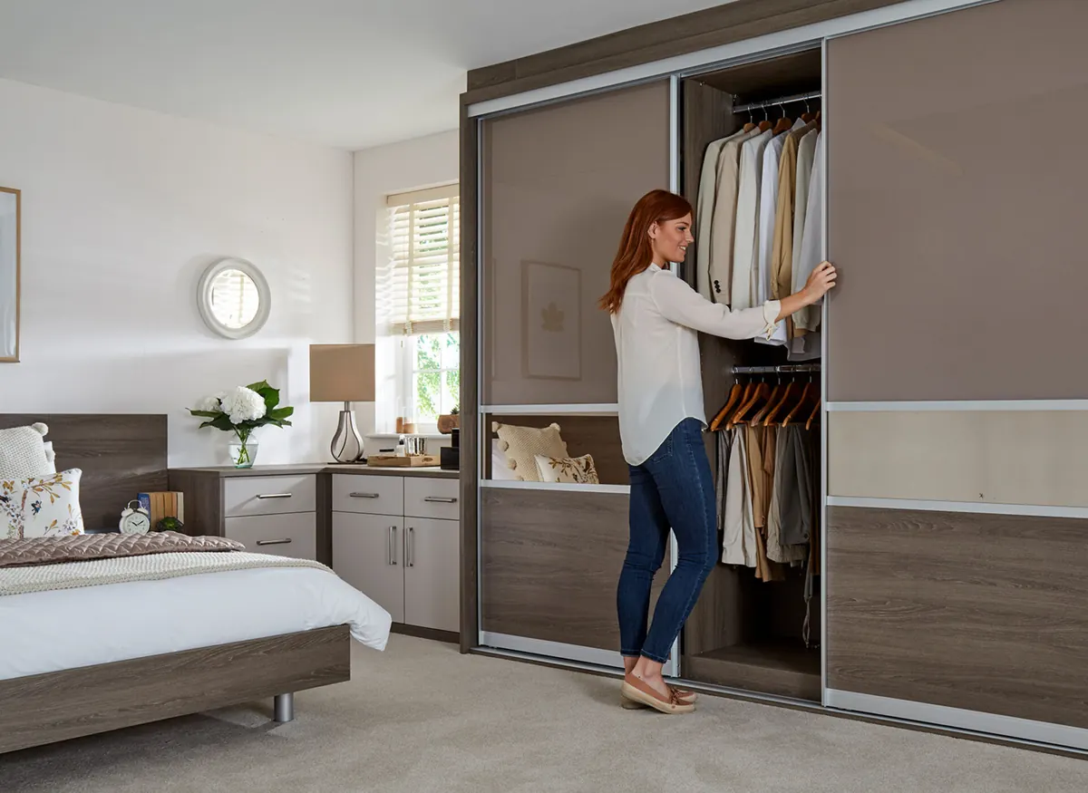 Bedrooms, Sliding